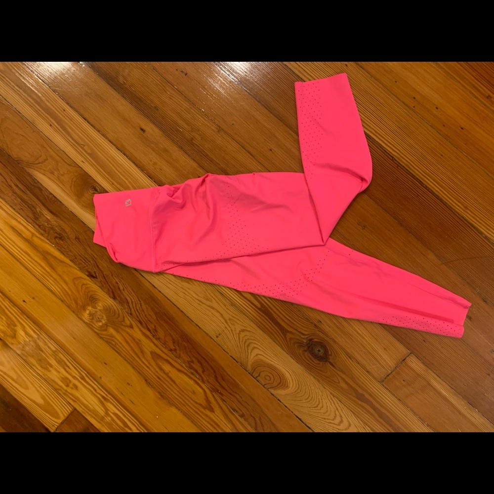 Buff bunny leggings